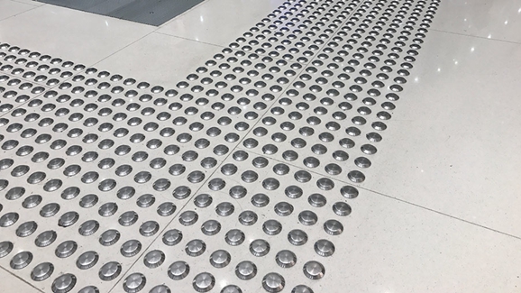 杰辰五金不锈钢盲道产品五大核心优势